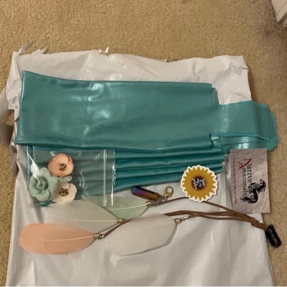 Horse and rider mystery box / horse tack - Picture 4 of 4
